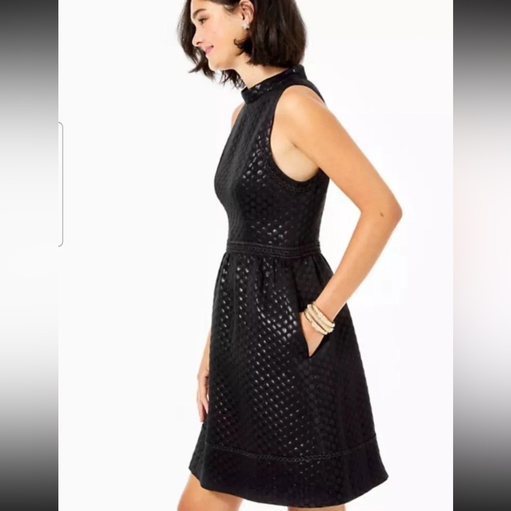 LILLY PULITZER Zaria Dress Black Polka Dot Size 4 Cocktail Goth Preppy Festive - Picture 2 of 9